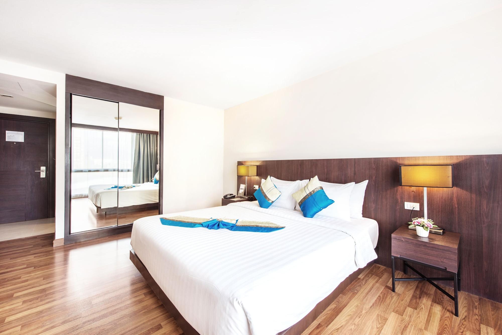 Mida Hotel Ngamwongwan - Sha Plus Нонтхабурі Екстер'єр фото